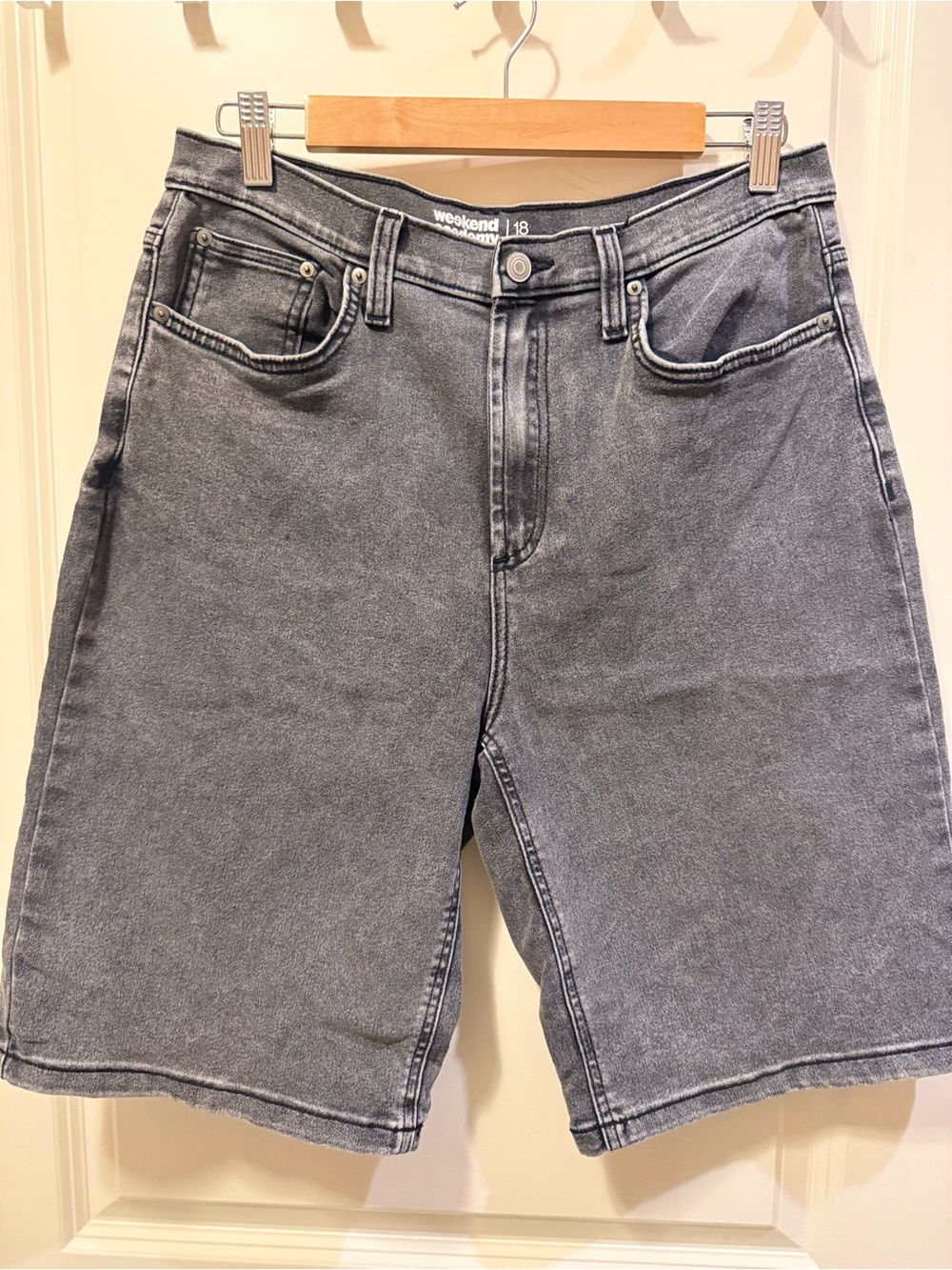 Weekend Academy Boy’s Black Jean Shorts